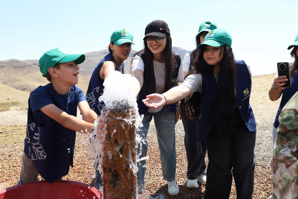 Könüllü gənclər Naxçıvan Muxtar Respublikası ərazisində mövcud olan mineral bulaqlarla tanış olublar